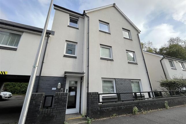 Thumbnail Flat to rent in Phoebe Road, Copper Quarter, Swansea