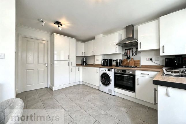 34, Shire Wood, Accrington photo 4