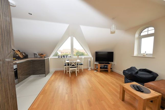 7 Heath Mansion, 136 London Road, Purbrook photo 4