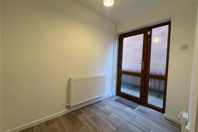 303, Winslow Road, Bromyard photo 2