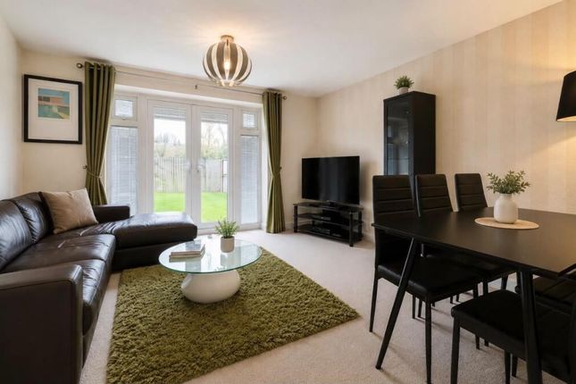92, Hawthorn Drive, Thornton photo 2