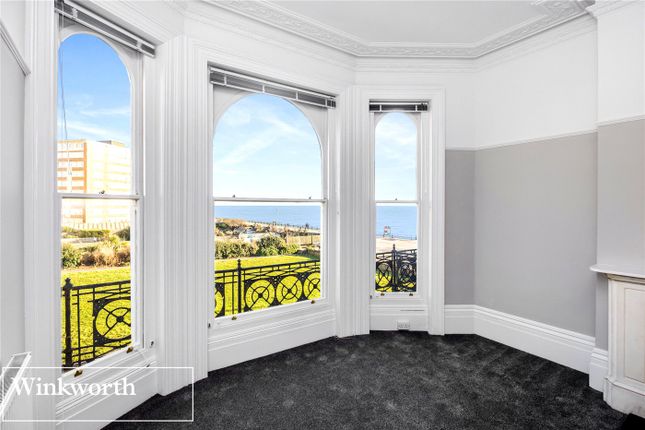 Flat for sale in Medina Terrace, Hove, East Sussex