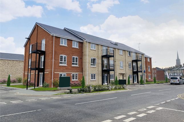 Thumbnail Flat for sale in Tayfen Road, Springfield Way, Bury St Edmunds, Suffolk