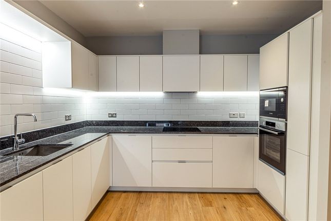 37, Broadwater Road, Hertfordshire photo 3