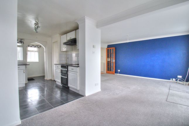 Terraced house for sale in The Upway, Basildon