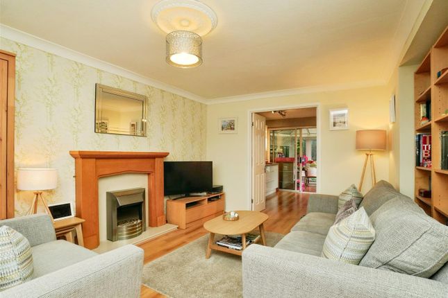 18, Netherwindings, York photo 3