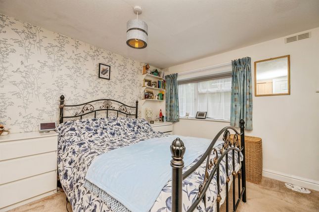 35, Kinverdale Chalet Park, Kingsford Lane, Kidderminster photo 4
