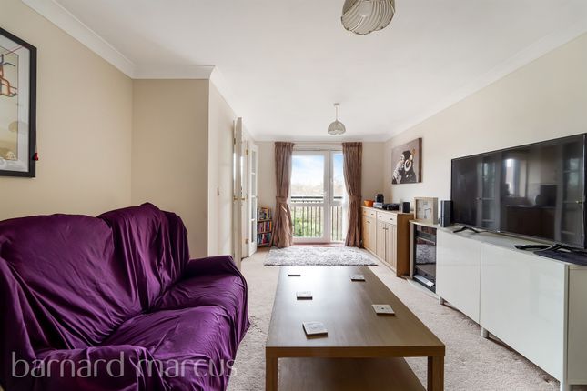 Flat 25, Calverley Court, 370-374, Kingston Road, EPSOM photo 2