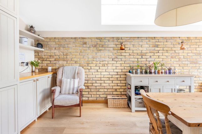 Terraced house for sale in Ivanhoe Road, Camberwell, London