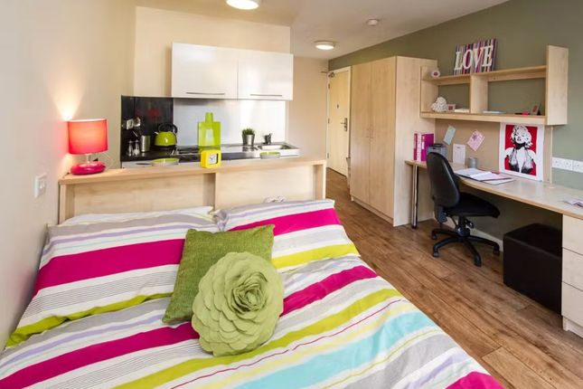 Flat to rent in Optima Student Accommodation, Greenclose Lane, Loughborough