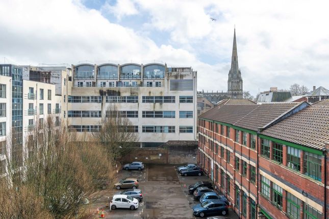 Flat for sale in Thomas Court, Three Queens Lane, Redcliffe, Bristol