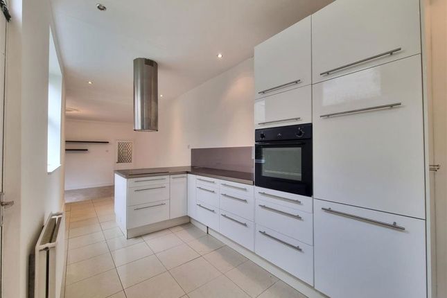 14, St Dunstan Road, Leicester photo 4