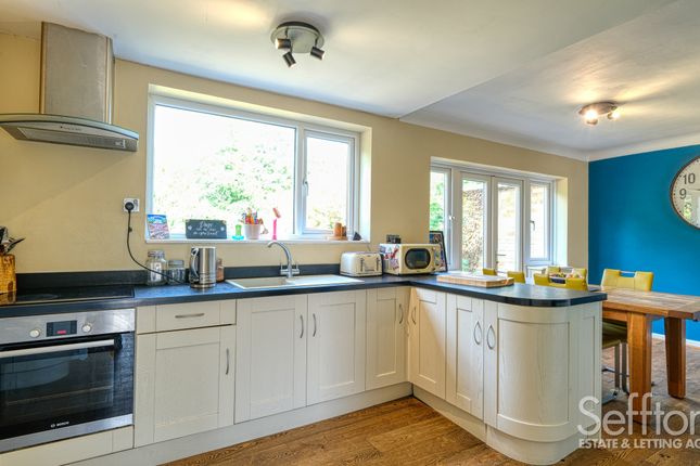 15 Highfield Close, Norwich photo 2