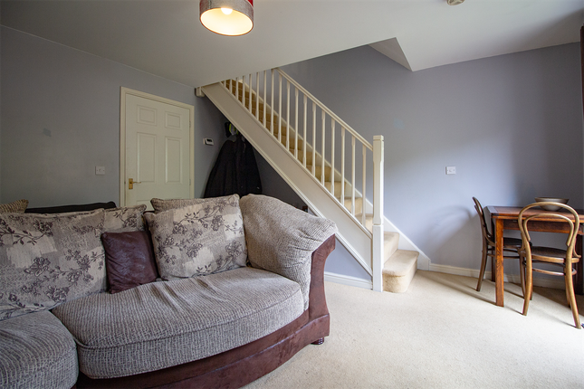 19, Darwin Crescent, Loughborough photo 2