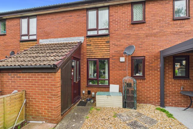 1-bed flat on 23 Course Park Crescent, Fareham, £145,000