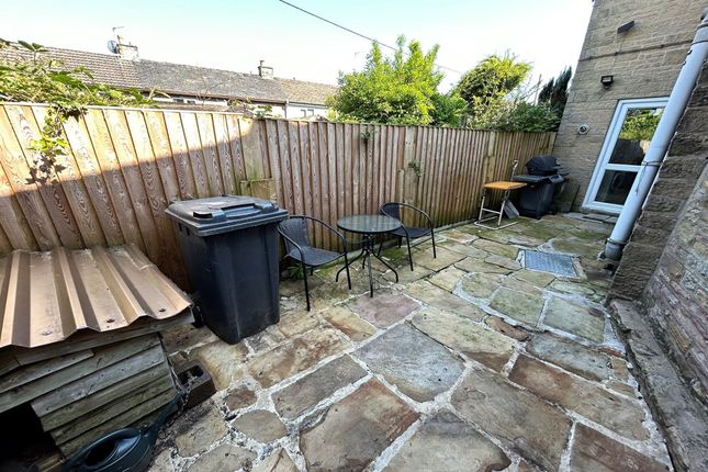 2 Park Road Cottages, High Peak photo 4