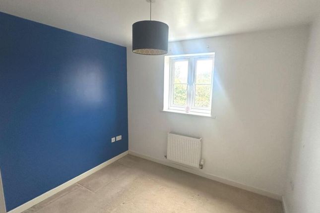 6 Vinescroft Staverton, Trowbridge photo 4