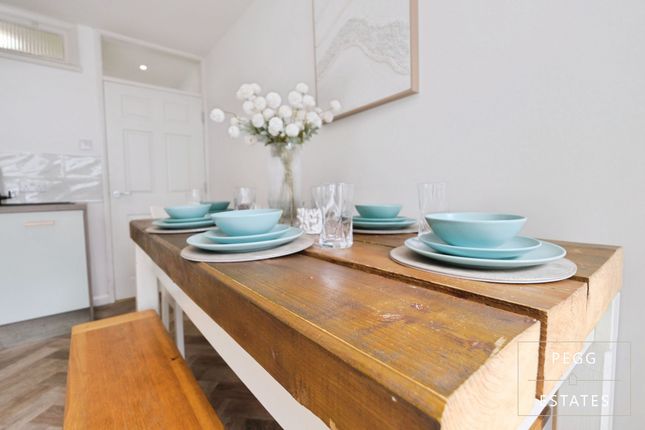 11 Cliff Mews, Paignton photo 3