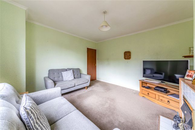 Rutson Road, West Byfleet photo 3
