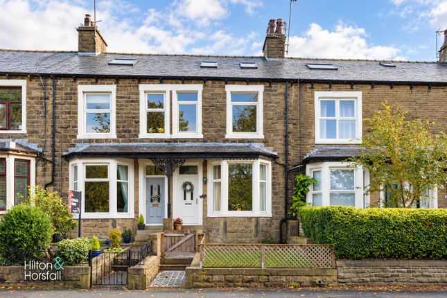 3-bed terraced on Skipton Road, Earby, £205,000