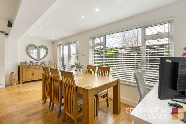 14, Lavender Close, Waltham Cross photo 3