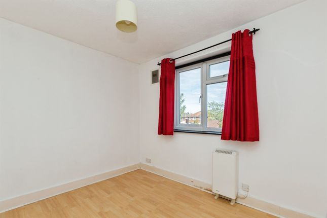 43a, Clinton Crescent, Aylesbury photo 4