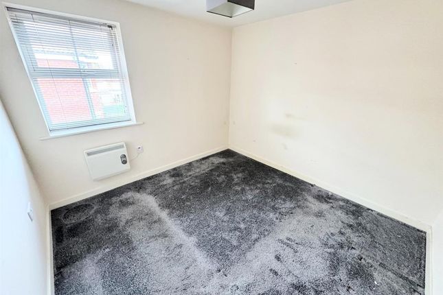 31, Charlton Court, Liverpool photo 5