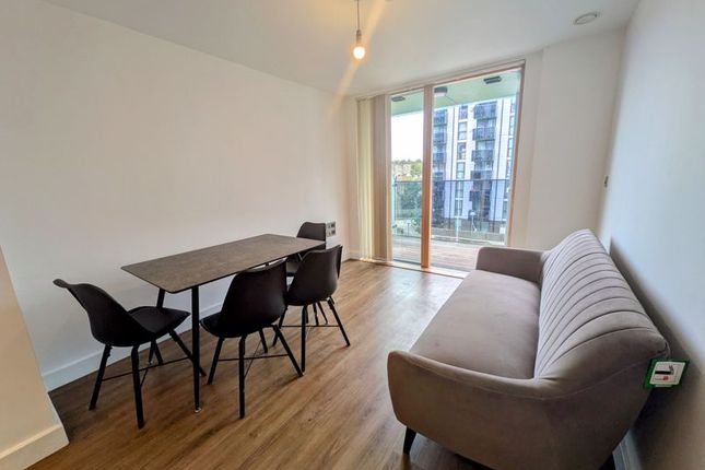 110 Swanton Court, Jerrard Street, London photo 2