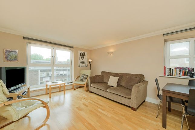 Thumbnail Flat to rent in Melville Place, Islington