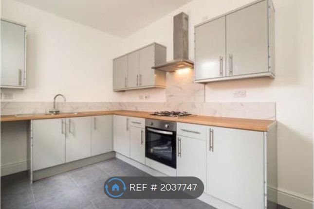 Terraced house to rent in Newstead Grove, Nottingham