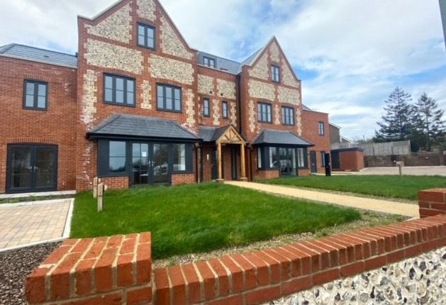 Thumbnail Flat for sale in Apartment 3 Knights Gate, Sompting Village, West Sussex