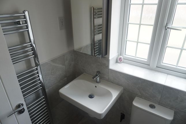 12, Honeysuckle Close, Billingham photo 4