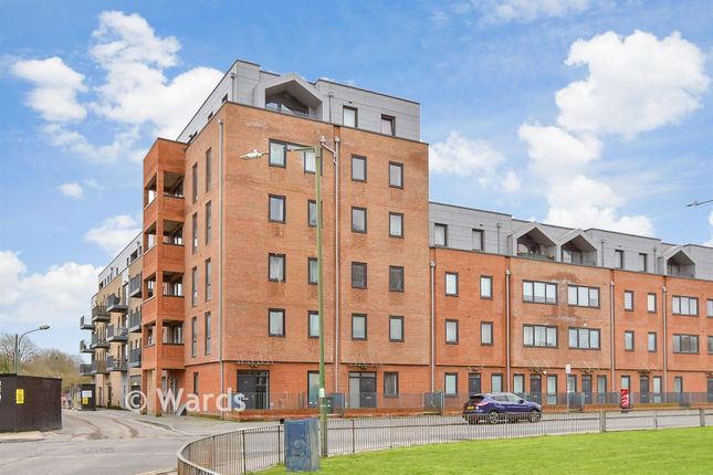 44, Vauxhall Place, Dartford photo 2