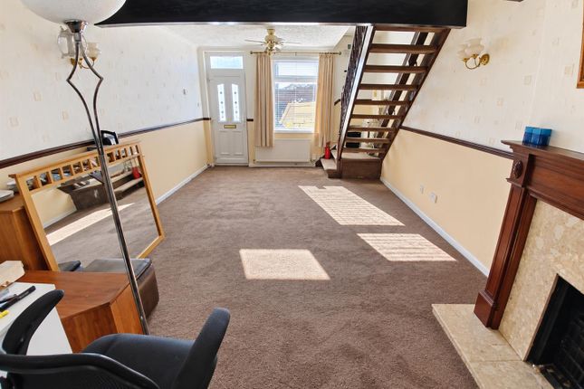 32, Herbert Street, Nuneaton photo 3