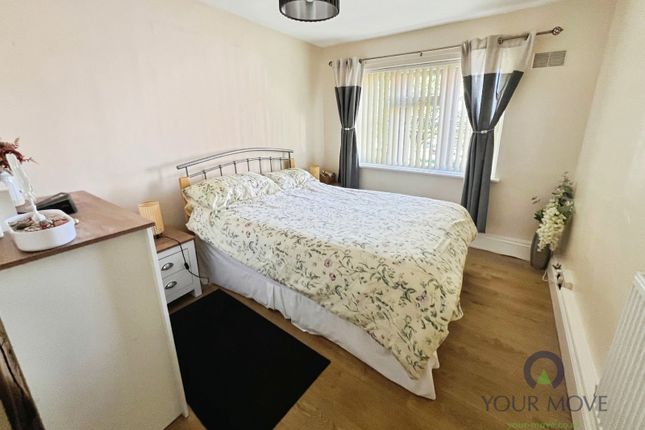 87, Central Drive, West Midlands photo 3