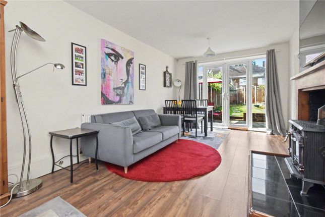 51, Old Oak Drive, West Yorkshire photo 2