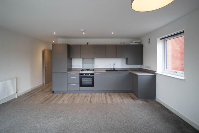 Flat for sale in Pinsley Mill Gardens, Leominster