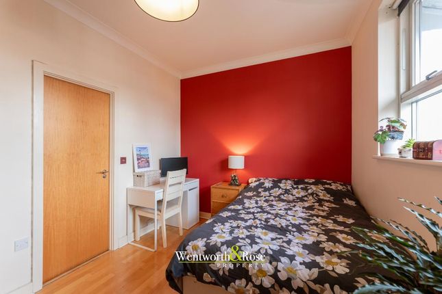 Flat for sale in Friday Bridge, Berkley Street, Birmingham