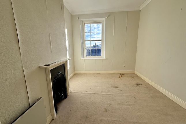 8, Main Road, Darlington photo 4