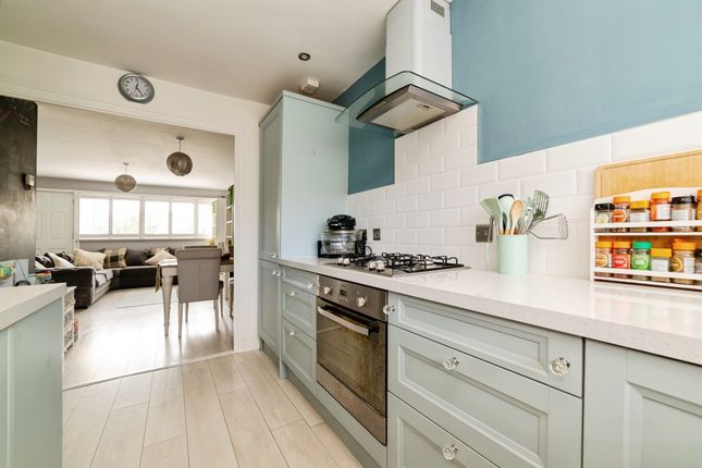 45, Parkfield, Letchworth Garden City photo 4