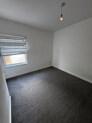 29, Stoke Old Road, STOKE-ON-TRENT photo 5