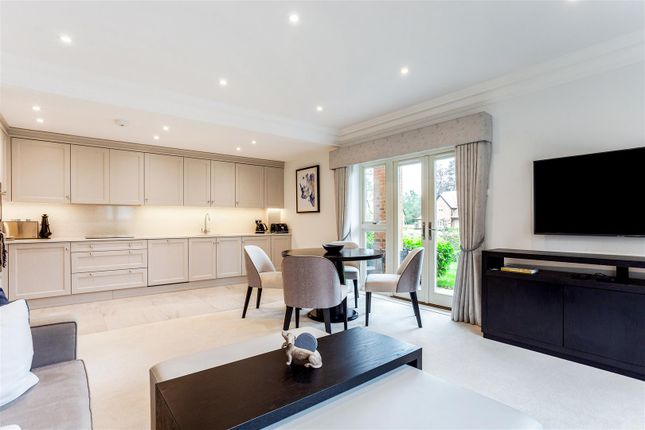Seymour Drive, Ascot photo 3