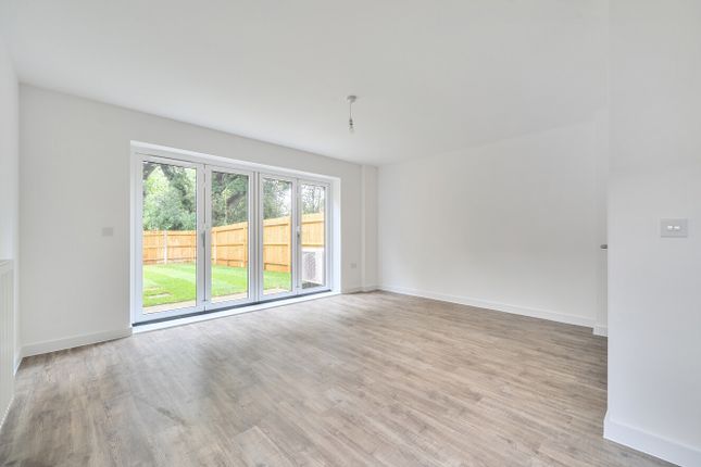Plot 1 - Langdown Lawn,, Malthouse Court,, Hythe photo 3