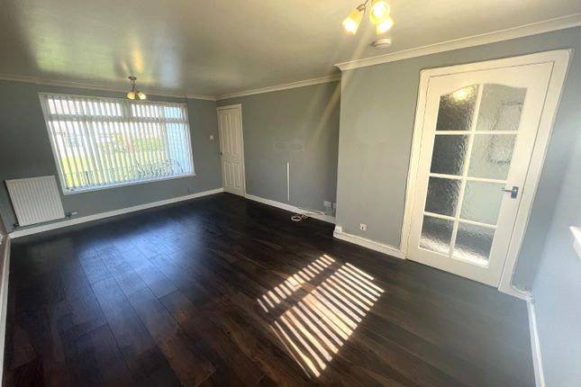 130, Keith Drive, Glenrothes photo 2