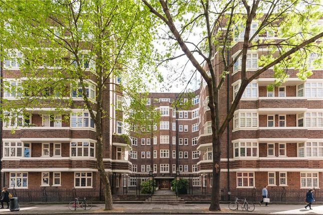 Flat 129, Clare Court,, Judd Street, London photo 2