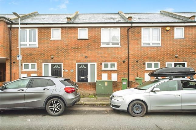 111, Judge Street, Watford photo 2