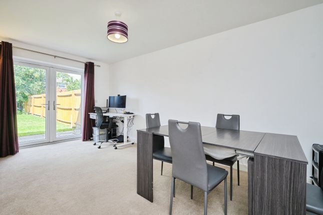21, Beeches Avenue, Birmingham photo 4