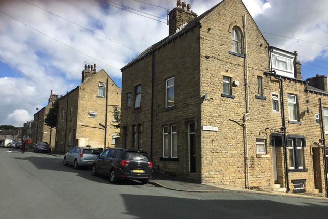 End terrace house to rent in 26 Drewry Road, Keighley