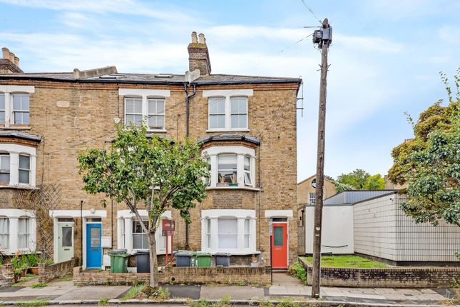 14-5089Jhpropworld - Flat 3, 49 Davids Road - 40.J