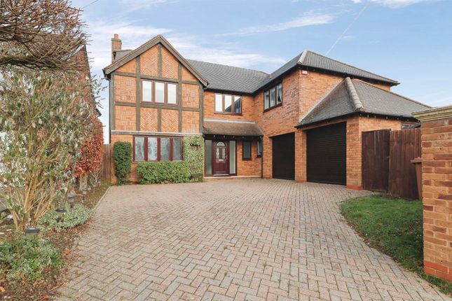 Thumbnail Detached house for sale in Needlers End Lane, Balsall Common, Coventry